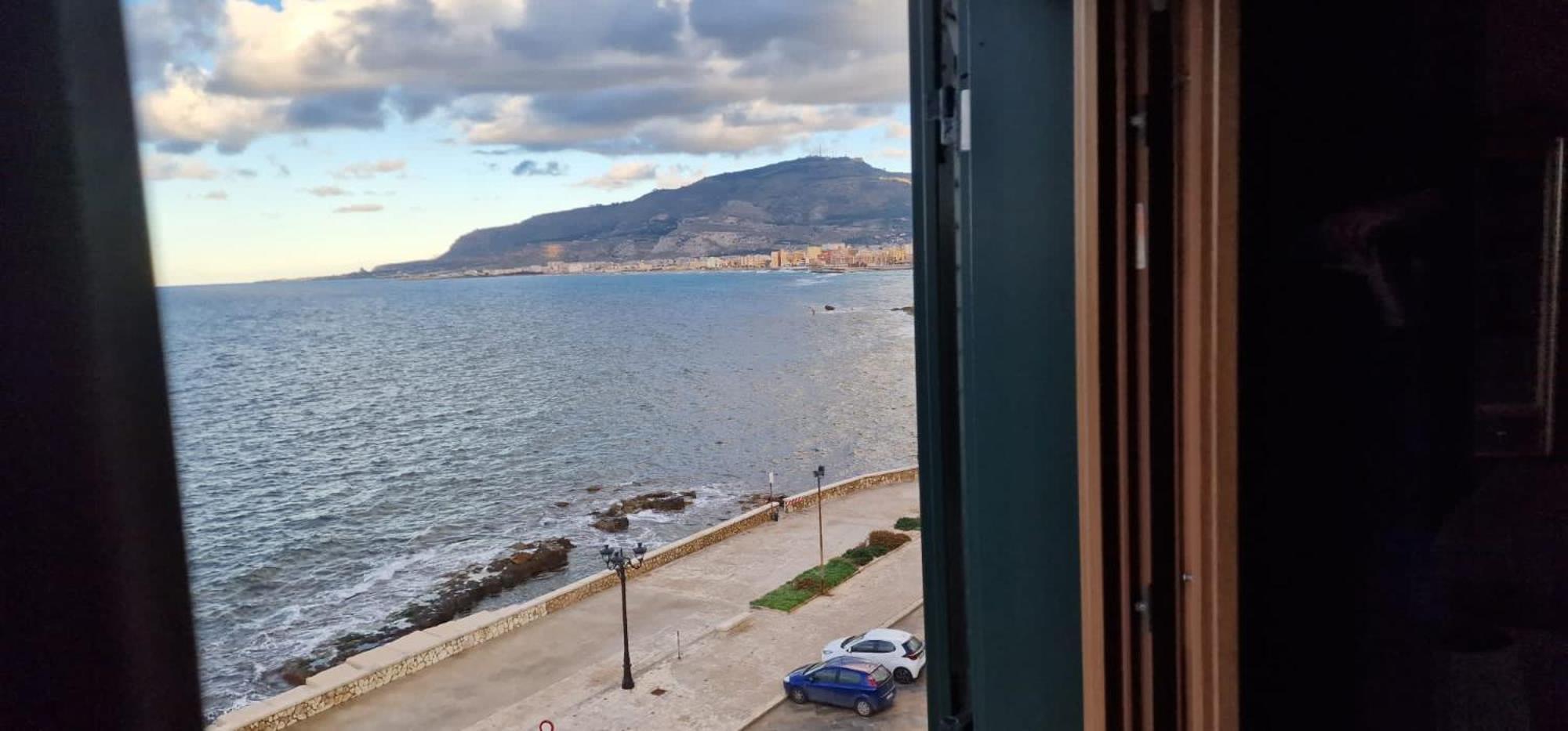 Attico Vista Mare Trapani 아파트 외부 사진